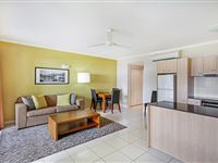 1 Bedroom or 2 Bedroom Ocean Apartment - Mantra Amphora